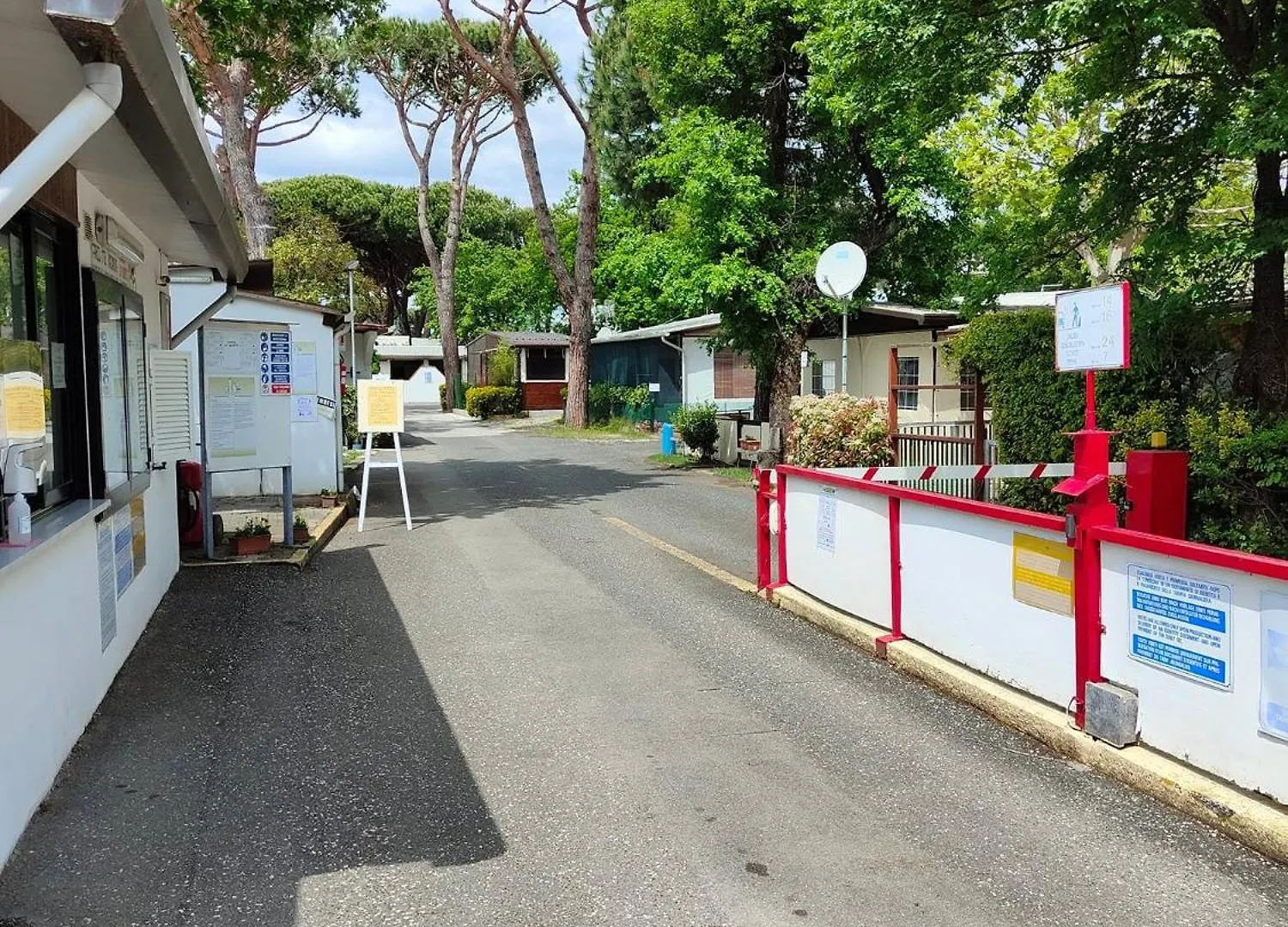 Campsite Campeggio La Quiete Marina di Massa Italy
